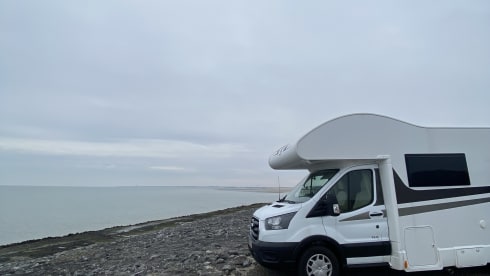 6p Ford alcove uit 2023