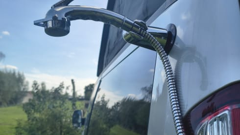 The Nugg – Ford Nugget Plus Trail 2023 - Full option camper van with lifting roof