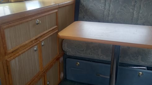 4 berth Volkswagen campervan from 1998