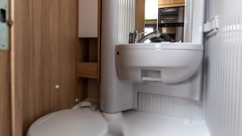 4p Sunlight semi-integrated uit 2020