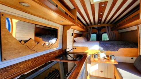 Stunning cosy Edinburgh camper, perfect for exploring Scotland