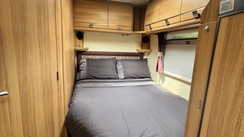 Bertha – 5 berth Peugeot semi-integrated from 2012