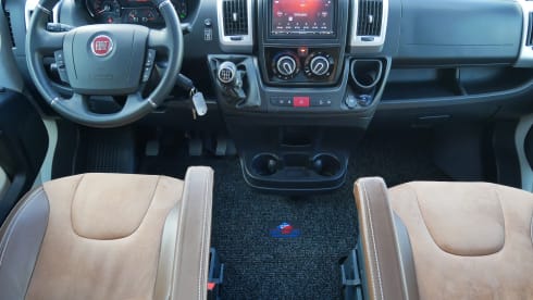 2p Bürstner semi-integrated from 2018