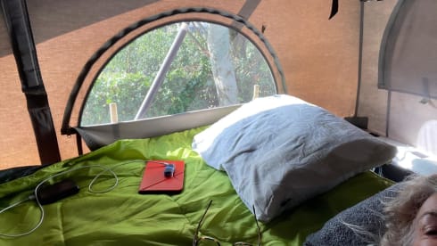 Menoenie – 4-person Volkswagen camper van