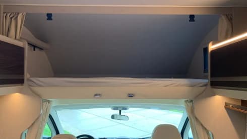 Krokodil – Ideal holiday with this spacious and cozy family camper!