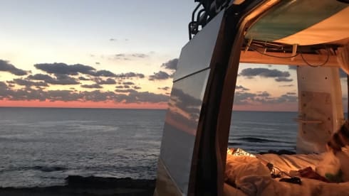 2p Ford bus from 2012