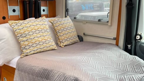 Titch  – Our Cosy 3-berth LHC Motorhome