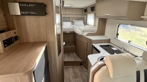 Carado T338-3 – Discover SPAIN by camper! Rent a Carado MODEL 2021 now