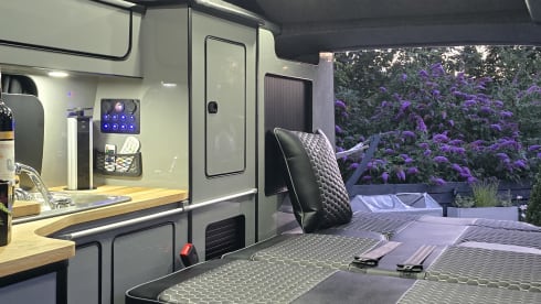 Wikes Adventures – 4 berth Volkswagen campervan 