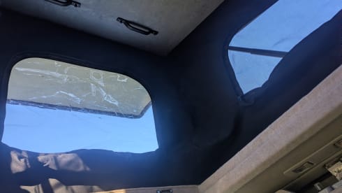 Jim – Nissan Elgrand Campervan