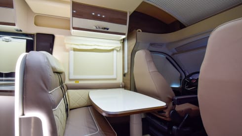Camperoni – 4p Fiat semi-integrated from 2024