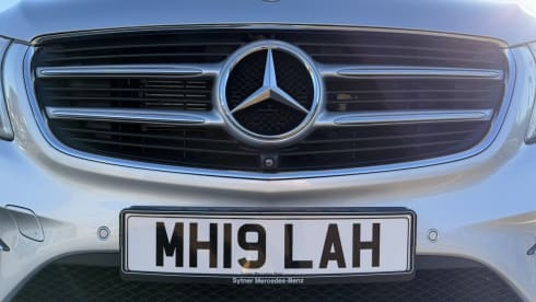 Molly – 4 berth Mercedes-Benz Marco Polo campervan from 2019