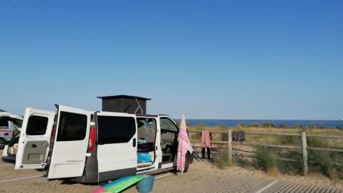 Selfbuilt Surfvan