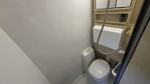 Boxer – 2 berth Peugeot Boxer campervan 