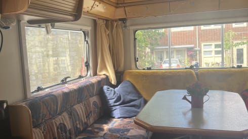 Obelix  – 4p Dethleffs alcove uit 2000