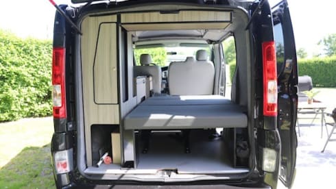 5-person Nissan Camper diesel Automatic from 2011