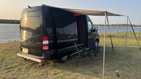 2p Mercedes-Benz bus from 2012