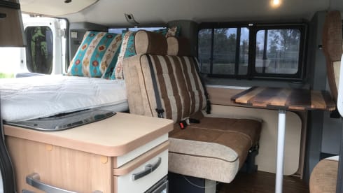 Burstner  – Fiat Ducato Burstner camper bus 4 people