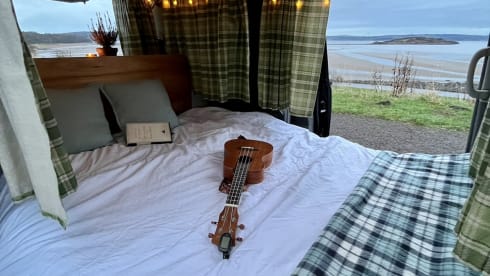 Candy – super cosy  - automatic campervan. price  includes insurance !