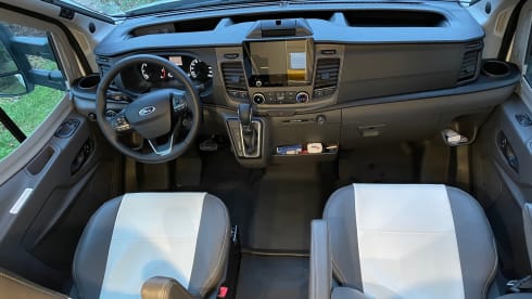 5-person Chausson semi-integrated (Nordic edition) from 2022