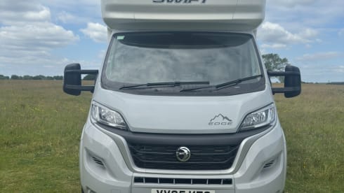 Modern 2025 6 Berth 6 Belted Seat Swift Edge 