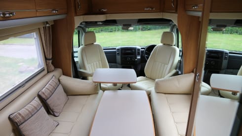 Devon – 2 berth Autosleeper Devon Aniversary Edition | Insurance | Low Mileage