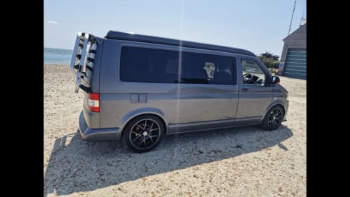 Cool Journeys – VW T5 4 berth LWB Auto Sporty Camper with bike rack
