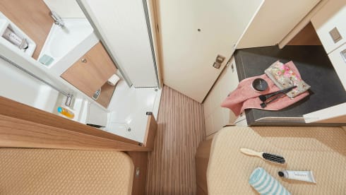 Carthago Malibu 640 LE Coupé First Class Two Rooms - Year 2024