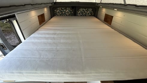 Vauxhall Vivaro 2011