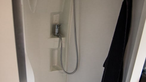 Goditi la tua libertà nel nostro nuovissimo camper ADRIA.