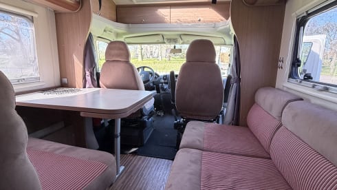 Ruime gezinscamper | Comfort voor 2–6 personen