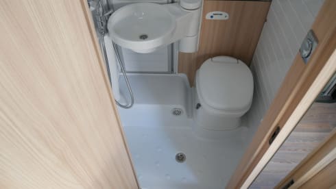 2p Bürstner semi-integrated from 2018