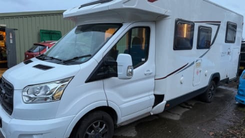 5 berth Roller Team alcove from 2018