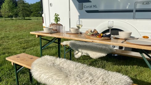 Super deluxe 5p ADRIA Coral XL 670 SL