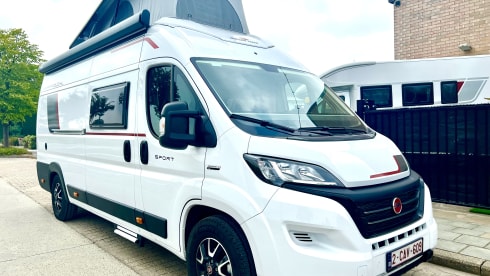 Loft On Wheels 3.0 – Roller team camper bus full option 4 persons