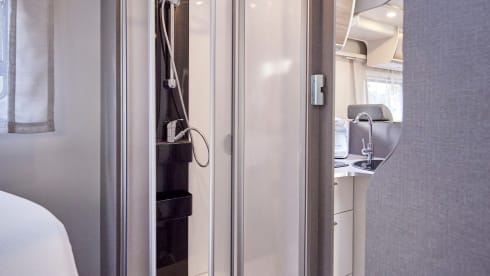 Prachtige bijna nieuwe camper