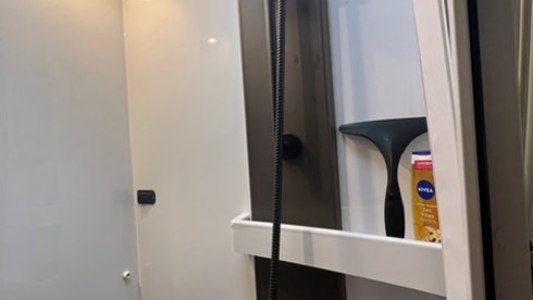 RV Camper – Nieuwe, luxueus ingerichte 4-persoonscamper