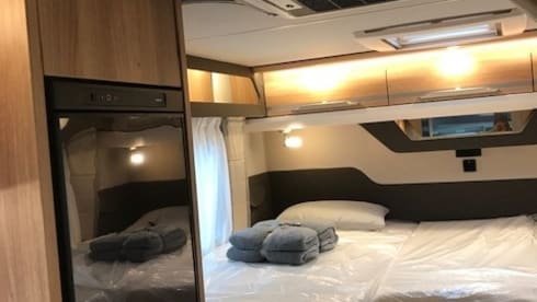Knaus Sky wave 4p – Knaus Mobil semi-integral 4p from 2022 - air conditioning living area