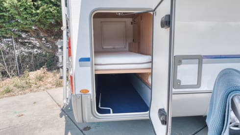 Finn – 6p Bürstner alcove from 2008