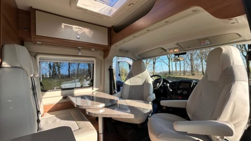 Duc – Beautiful light 2p Fiat bus from 2019