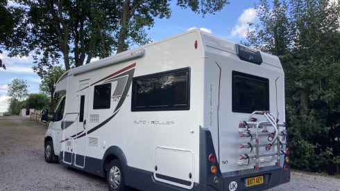 Mountain Hopper  – 6 berth Roller Team 747