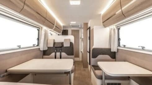 Rimor  – Very neat and beautiful 4-7 camper