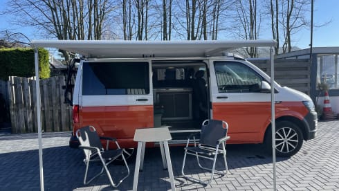 Aloha beach camper Orange – VW T6 Automatic