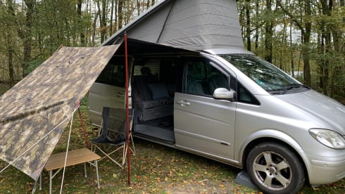 4p Mercedes-Benz campervan from 2007