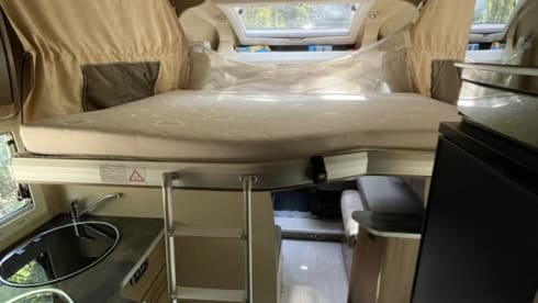 4-person Chausson semi-integrated from 2012