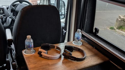 Perfect adVANtures – Brand new! Luxury campervan, suitable for up to 5 persons