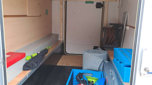 Ons Suzy – 6p Elnagh alcove family camper