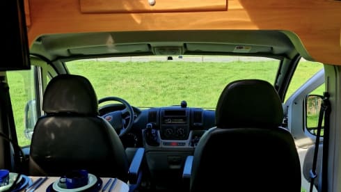 2p Fiat bus uit 2009