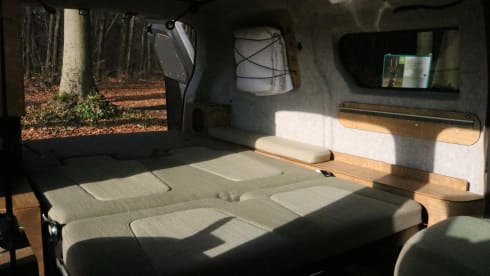 Pretty in Charge – 4p Volkswagen campervan from 2025