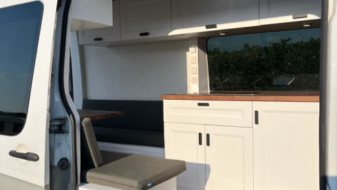 Mercedes Benz Sprinter Campervan